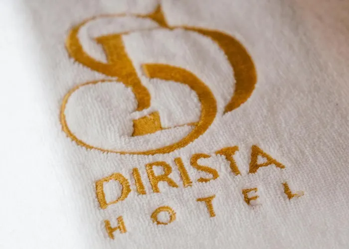 Dirista מלון שקודר