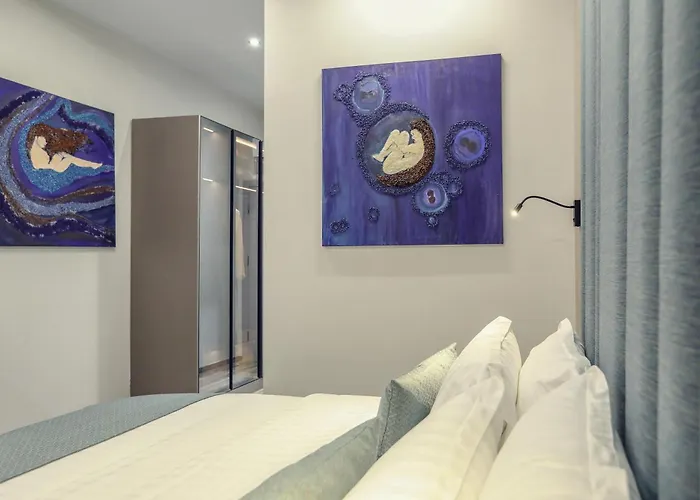 Dirista מלון שקודר