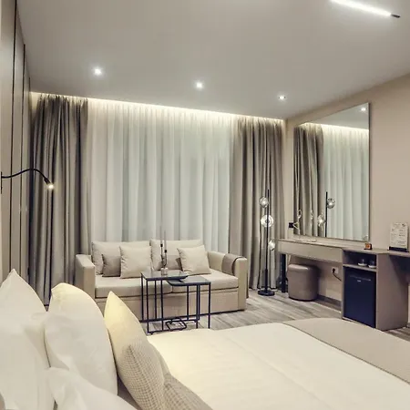 Dirista فندق شكودر