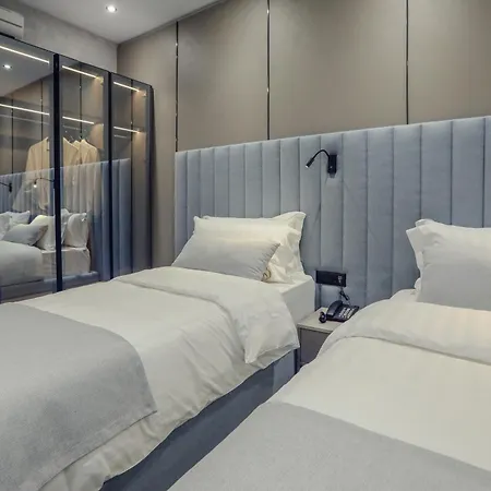 Dirista فندق شكودر